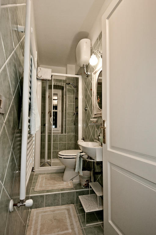 Le 5 Muse Bed & Breakfast Trieste Oda fotoğraf
