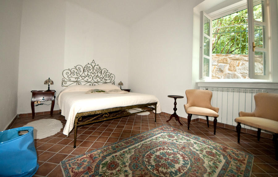 Le 5 Muse Bed & Breakfast Trieste Oda fotoğraf