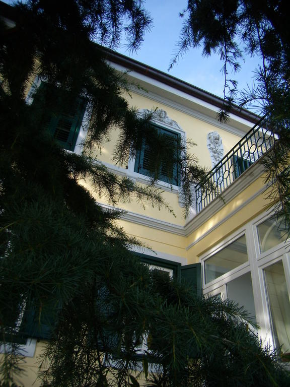 Le 5 Muse Bed & Breakfast Trieste Dış mekan fotoğraf